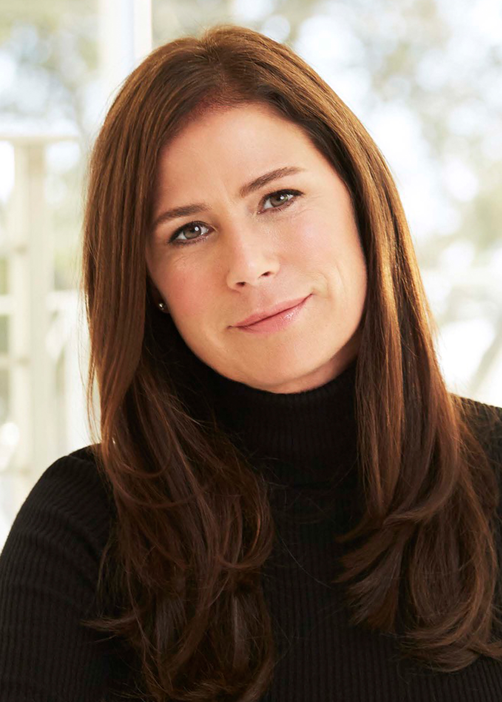 maura tierney net worth